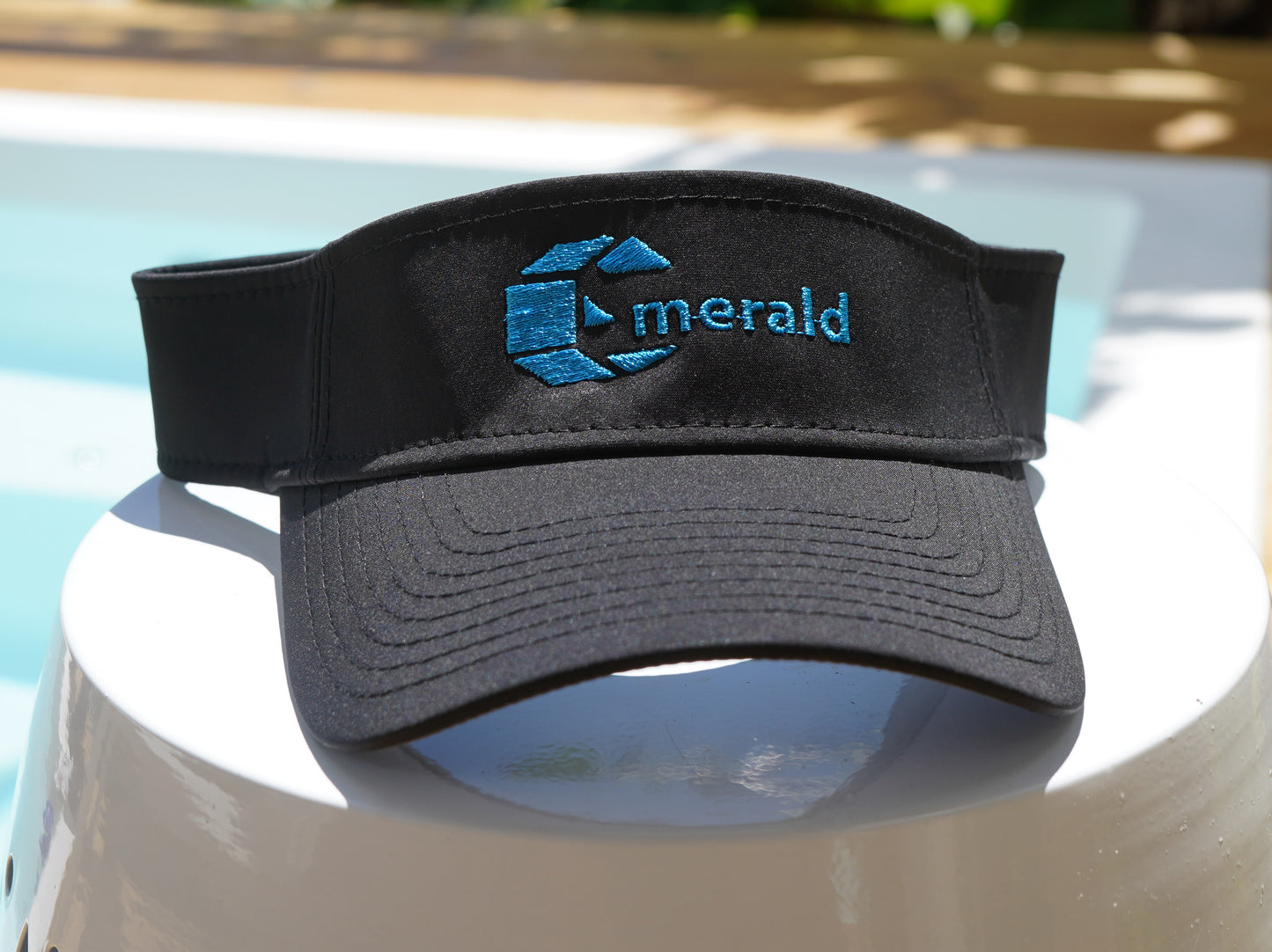 Sleek H2O Sun Visors