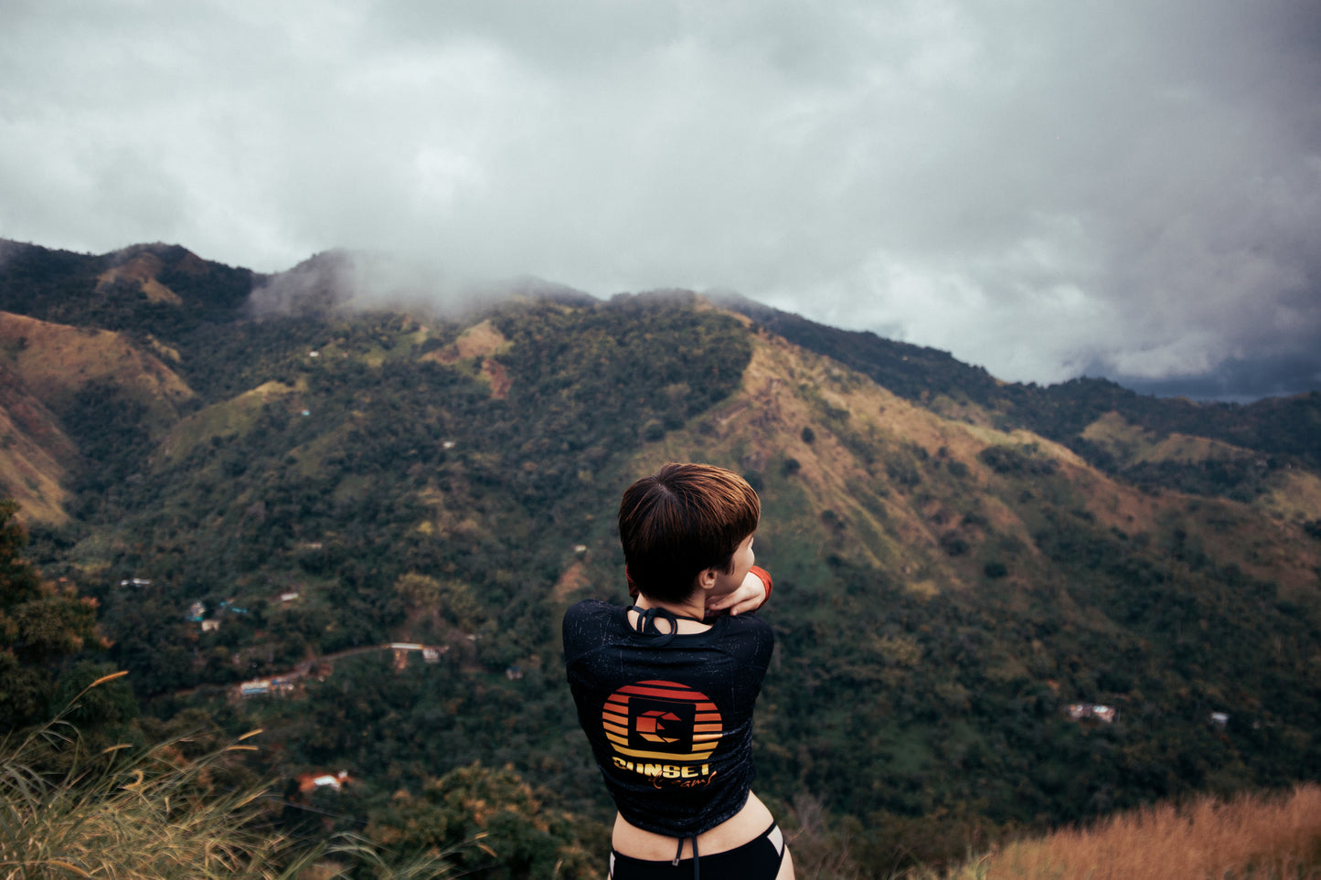 SUNSET LADIES Crop Top